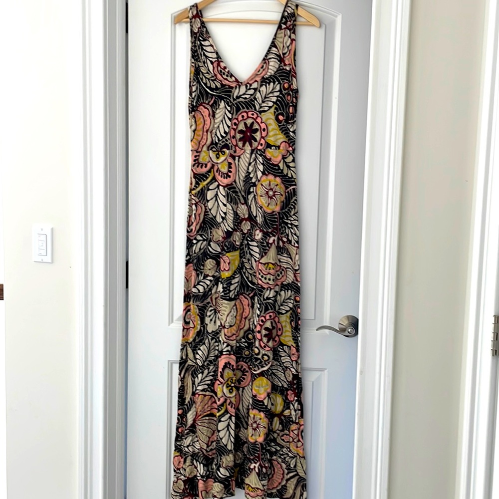 ☀️LOFT Maxi Dress Size Small